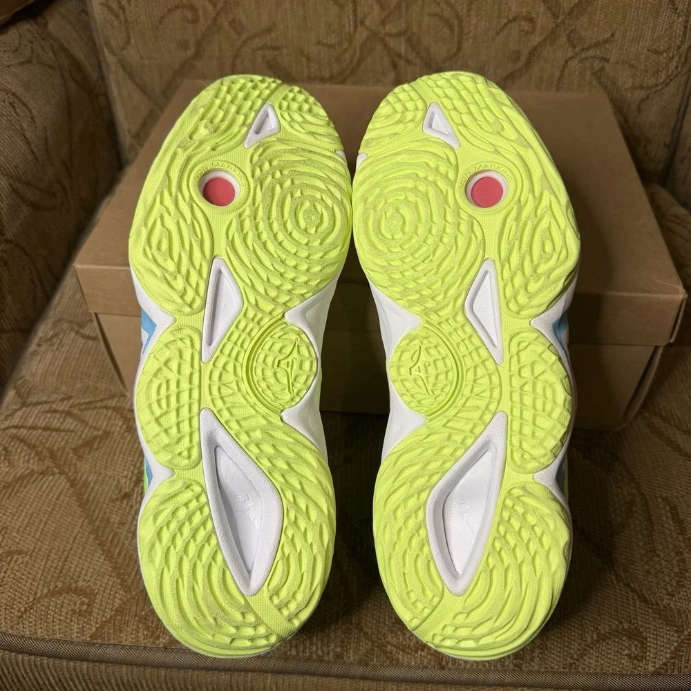 Mizuno these shoes